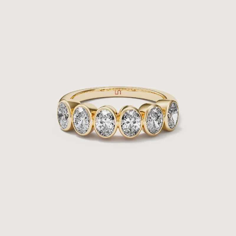 custom engagement rings -Ellipse Ring | Bezel Set Diamond