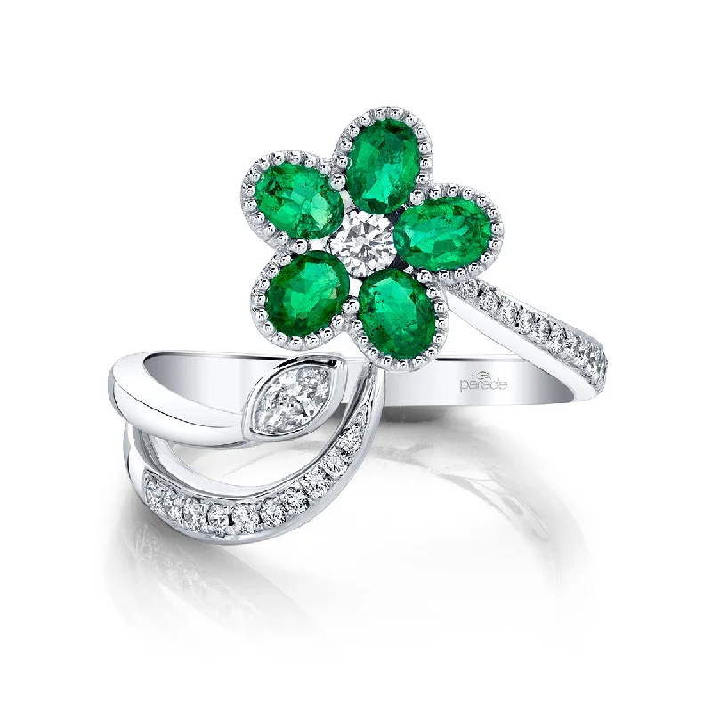 women’s gold wedding rings -18kw Gold Emerald & Diamond Flower Ring