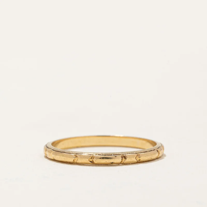 chic solitaire rings -18k Yellow Gold Ring | SZ 6 |