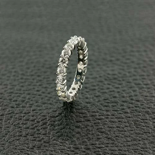 heirloom engagement rings -Round Diamond Eternity Band