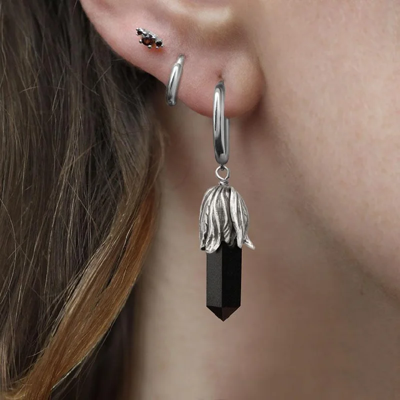 fashionable pearl earrings -DEATH BLOOM. Black Agate Gemstone Earrings - Silver