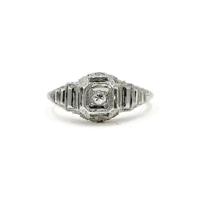 engagement and wedding rings -18kw .10ct Stepped Filigree Ring